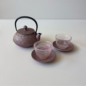 Teavana Japanese Cherry Blossom Cast Iron Teapot Set with Cup & Saucers